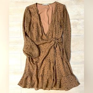 Animal dot wrap dress